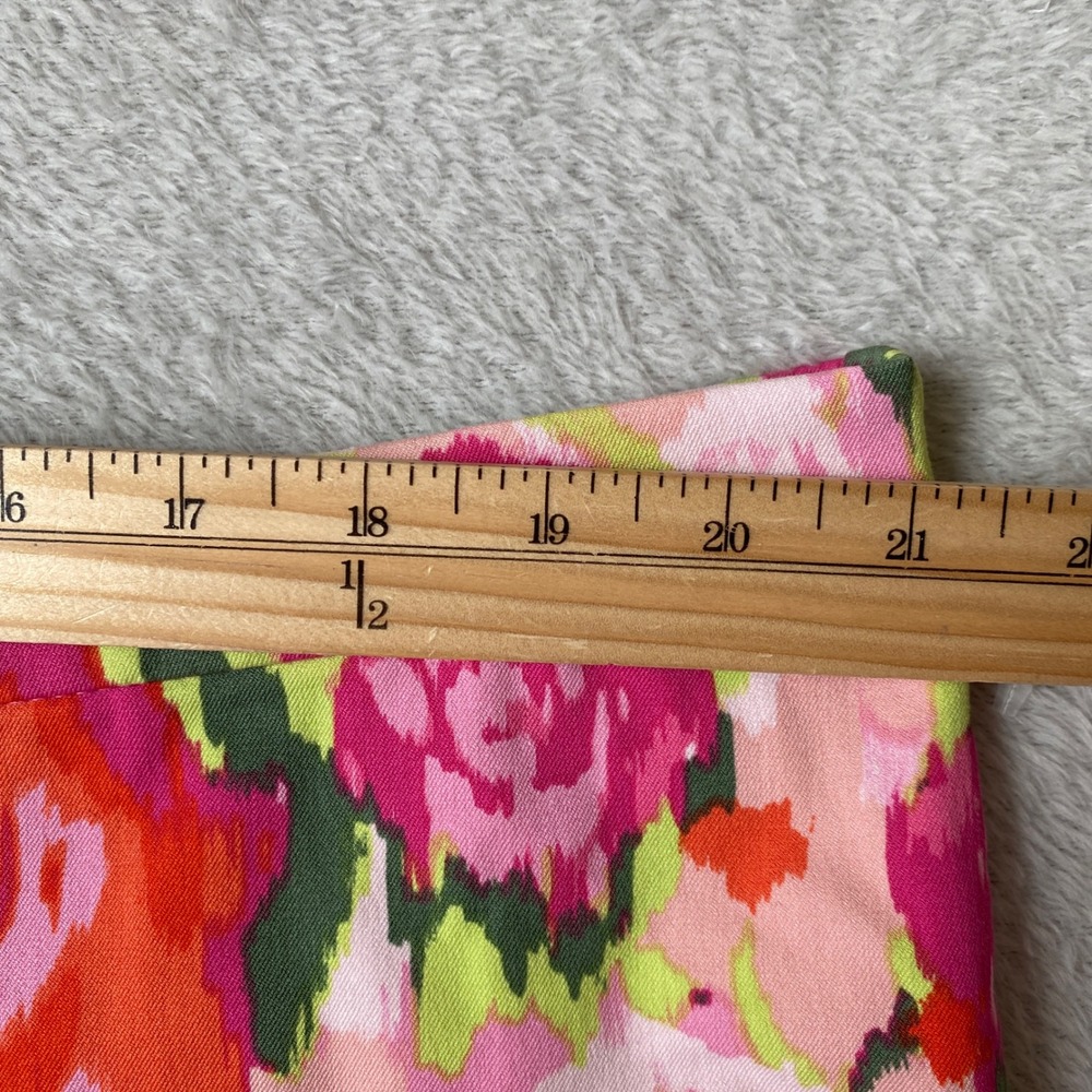 Isaac Mizrahi Live Floral Bermuda Shorts Women 24WP Pink Rose PullOn Stretch NEW - Picture 6 of 7